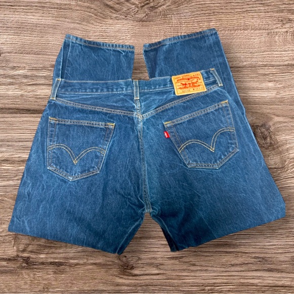 Levis 501XX Blue Button Fly Jeans, 90s Y2K, Size 34 x 28 - Picture 6 of 14